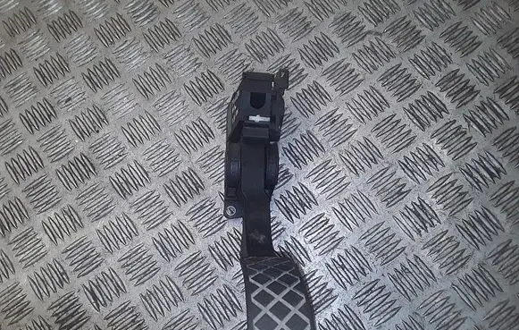 Seat Toledo II (1M) Accelerator throttle pedal 0281002342 1j1721503k