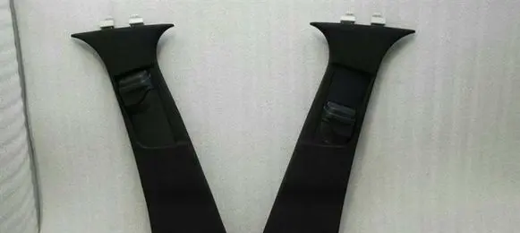 Mercedes-Benz C W205 (B) pillar trim (top)