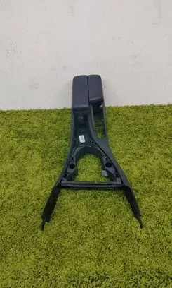 BMW 3 E92 E93 AUX in-socket connector 51169153269 9153269 9172021