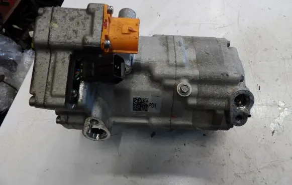 Hyundai Kona I Air conditioning (A/C) compressor (pump) 97701CM000 97701CM