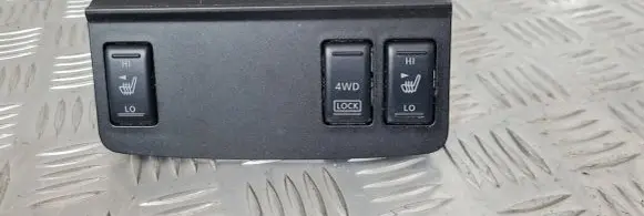 Nissan Murano Z51 Seat heating switch