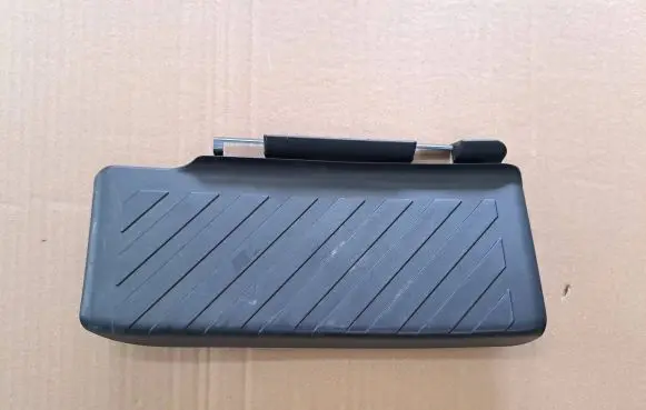 Seat Leon (5F) Foot area side trim 5Q1864777C