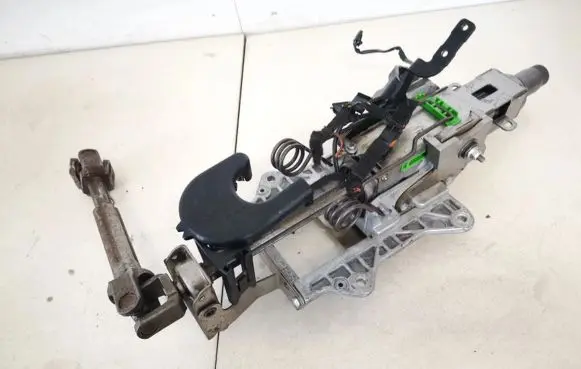 Volkswagen Golf V Steering wheel axle 1k1419502p