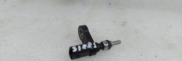 Audi Q2 - Coolant temperature sensor 05E919501E