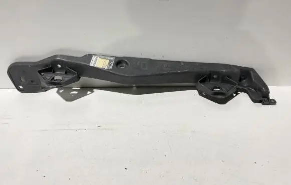 Renault Laguna III Fender mounting bracket 901260001R