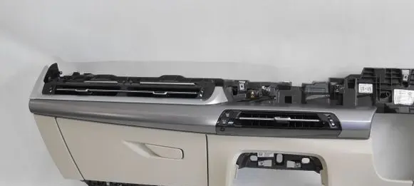 BMW X1 U11 Dashboard glove box trim 5A336E5