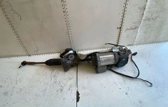 Volkswagen Touran I Steering rack 1k1909144m