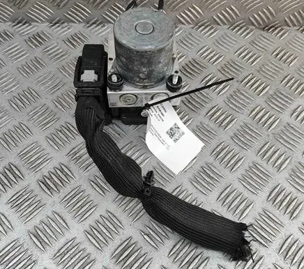 Mercedes-Benz GLB x247 ABS Pump A1779018005 A1779024622