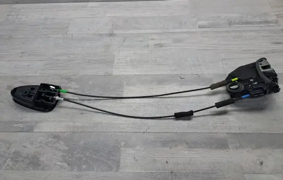 Toyota Avensis T270 Front door interior handle 6920505050 76693A2