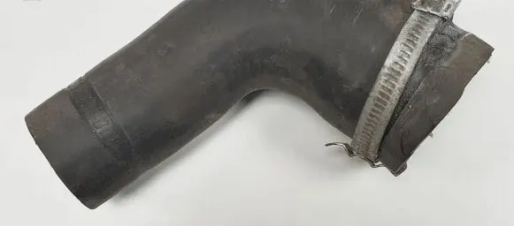 Jaguar XF X250 Engine coolant pipe/hose