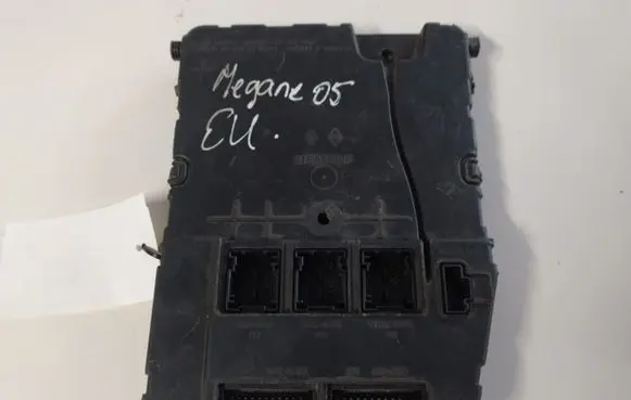 Renault Megane II Comfort/convenience module 8200309690 8200326035