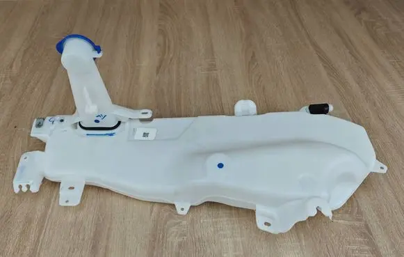 Volkswagen Amarok II Windshield washer fluid reservoir/tank N1WB17N604AF