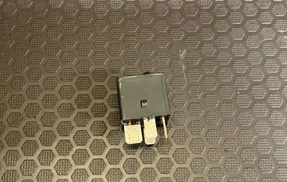 BMW 5 F10 F11 Other relay 61366901469