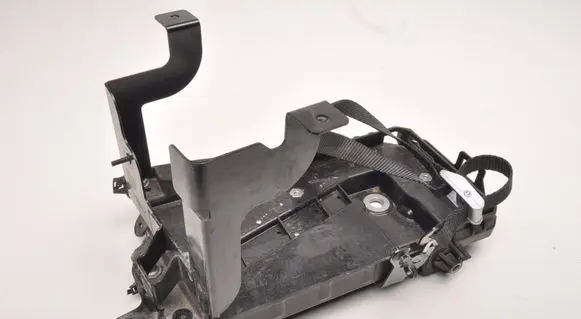 Volvo XC40 Battery box tray 32219128