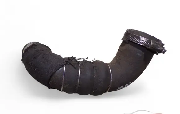 Audi A4 S4 B7 8E 8H Engine coolant pipe/hose