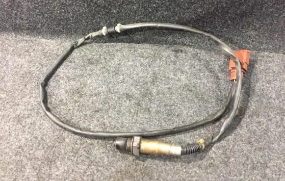 Volkswagen PASSAT B6 Lambda probe sensor 06f906262ab