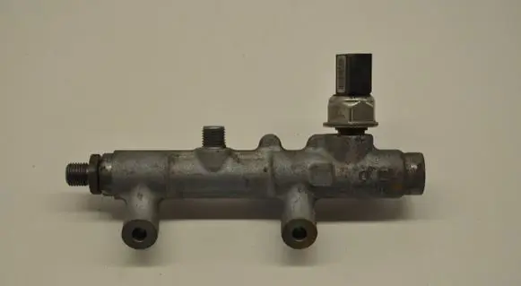 Audi Q7 4M Fuel main line pipe 059130089BS