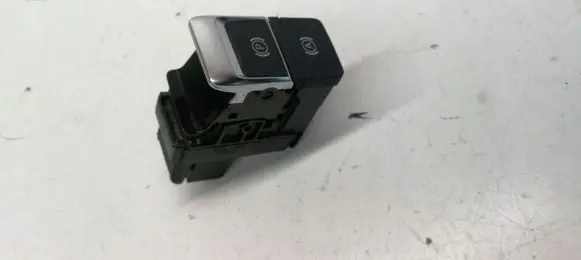 Audi A6 C7 Hand brake release handle 4G1927225B