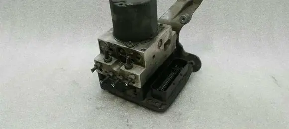 Mercedes-Benz CLS C219 ABS Pump A2114312312