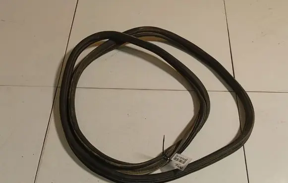 Jaguar X-Type Trunk rubber seal (body) 