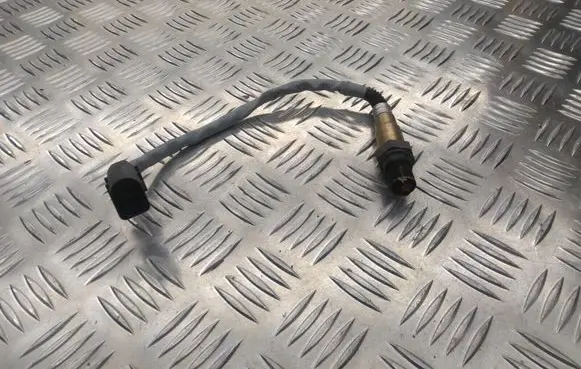 Mercedes-Benz C W205 Lambda probe sensor 0065421718