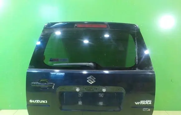 Suzuki Grand Vitara II Tailgate/trunk/boot lid UP172