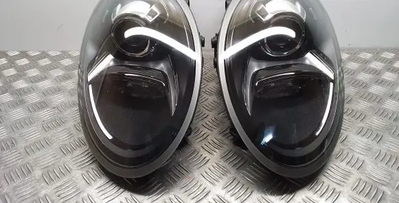 Porsche 911 991 Headlights/headlamps set 99163119403 99163119303