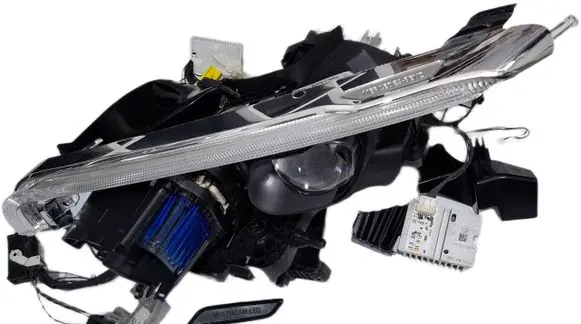 Mercedes-Benz GLC X253 C253 Headlight/headlamp A2539064903 133800410903 12518205
