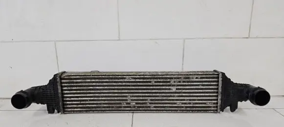 Mercedes-Benz E C207 W207 Intercooler radiator A2045000200 6770176 11T325031