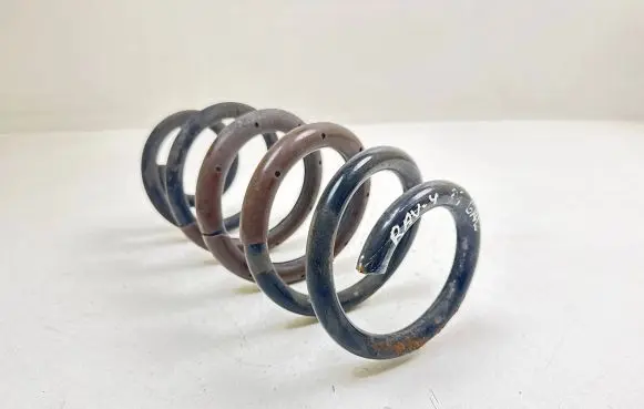 Toyota RAV 4 (XA30) Rear coil spring