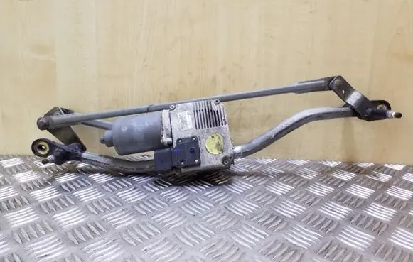 Audi A5 8T 8F Front wiper linkage and motor 8T2955119B 8J2955119