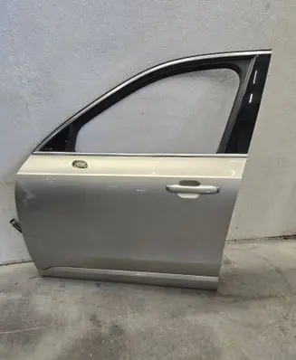 Volvo XC90 Front door 