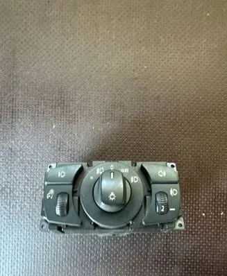 BMW 5 E60 E61 Light switch 6925295 33290201