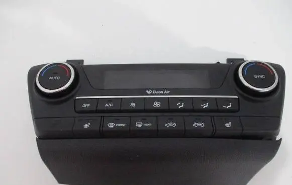 Hyundai Tucson TL Climate control unit 97250D7230TRY