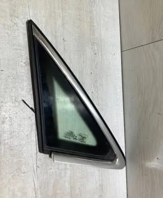 Audi A3 S3 8V Rear side window 8V5845297K