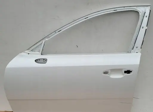 KIA Stinger Front door