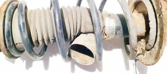 Toyota Yaris Front coil spring 