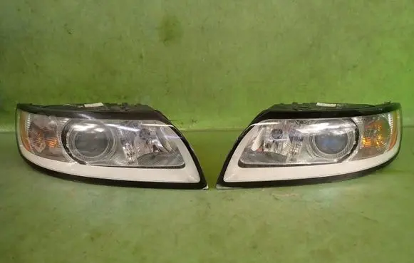 Volvo S40, V40 Headlights/headlamps set 