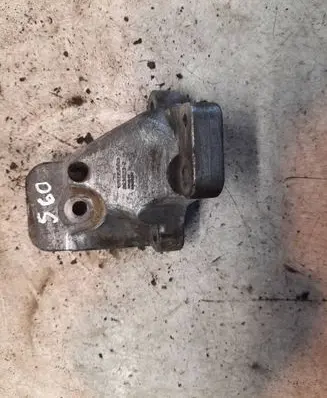 Volvo S60 Engine mounting bracket 86341232 7083001