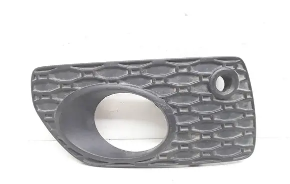 Volvo XC70 Front fog light trim/grill 30744521