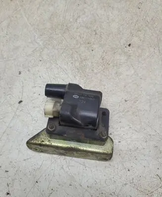 Mazda 323 F High voltage ignition coil B6S718100