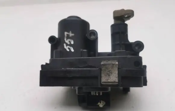 Opel Zafira C Intake manifold valve actuator/motor 