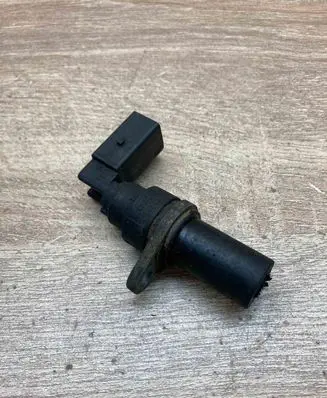 BMW 5 E39 Crankshaft position sensor 2247926 25916010 USED