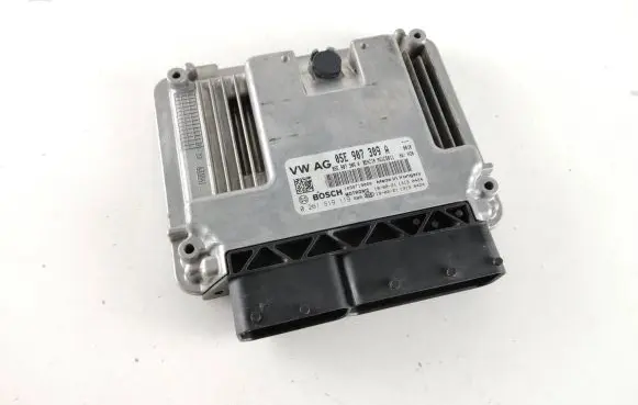 Skoda Octavia Mk3 (5E) Engine control unit/module 05E907309A 0261S1913