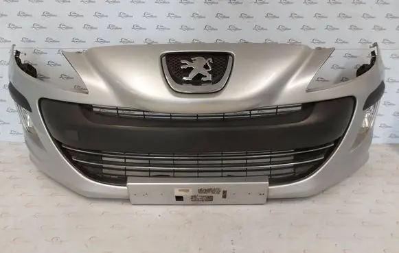 Peugeot 308 Front bumper 9680484677