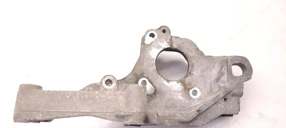 Man TGE 1gen Generator/alternator bracket 04L145169C
