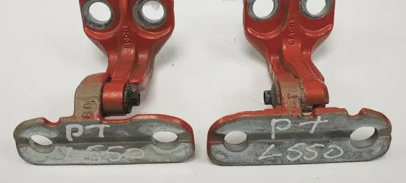 Land Rover Discovery 5 Rear door hinge set 