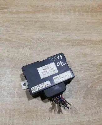 Toyota RAV 4 (XA20) Alarm control unit/module 0819012930 2370002260