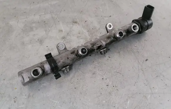 Audi A6 S6 C6 4F Fuel main line pipe 059130090AA