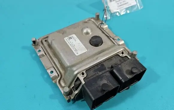 Fiat Tipo Engine control unit/module ECU 0261S13701 IMPRK1581793